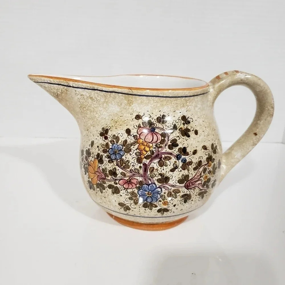 Daruta Italian Handpainted Pottery Water Pitcher . - Picture 3 of 5